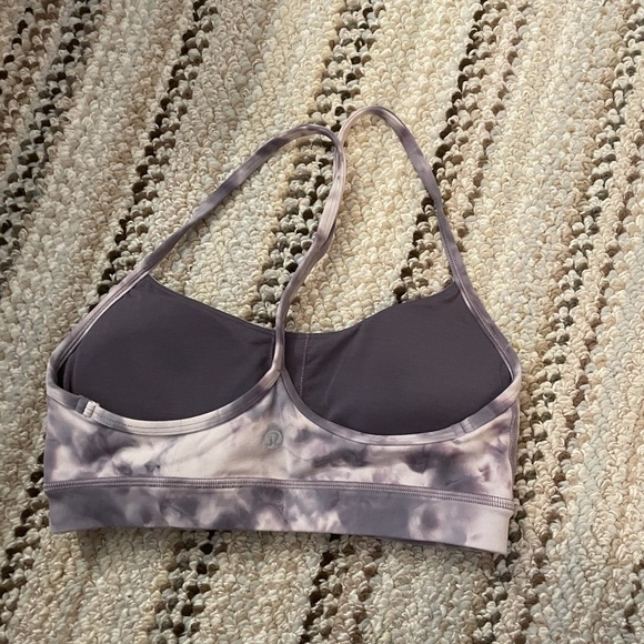 Lululemon flow y bra - Picture 2 of 3